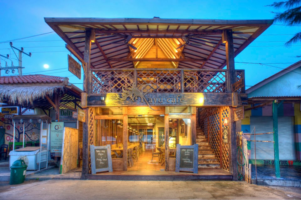 Suasana Kayu Cafe Gili Trawangan